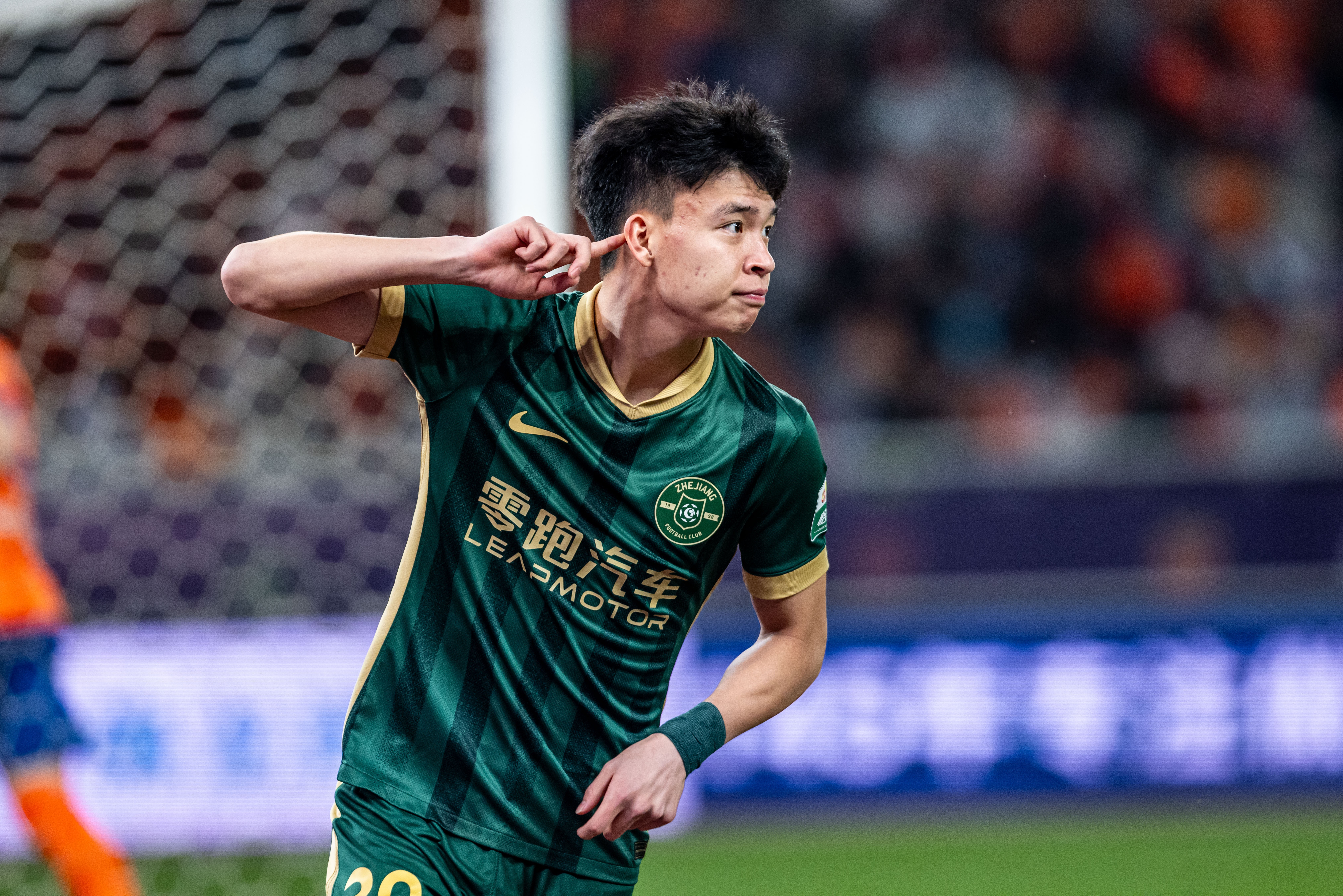 足球报：两周间歇期，国脚在联赛中火热的状态又如何保持到18强赛