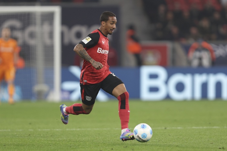 队报：巴黎FC将在最后一周引援，有意特拉奥雷&阿图尔&里斯-梅洛